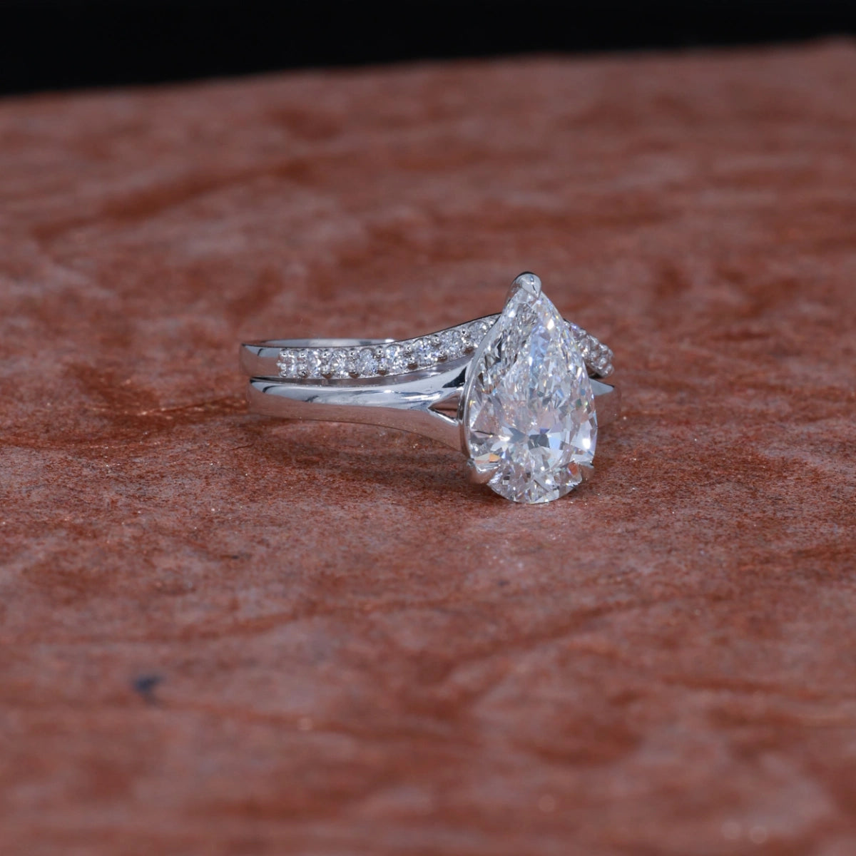 2.5CT Pear Cut Moissanite Engagement Ring | Split Shank, 925 Silver or 14K Gold Plated