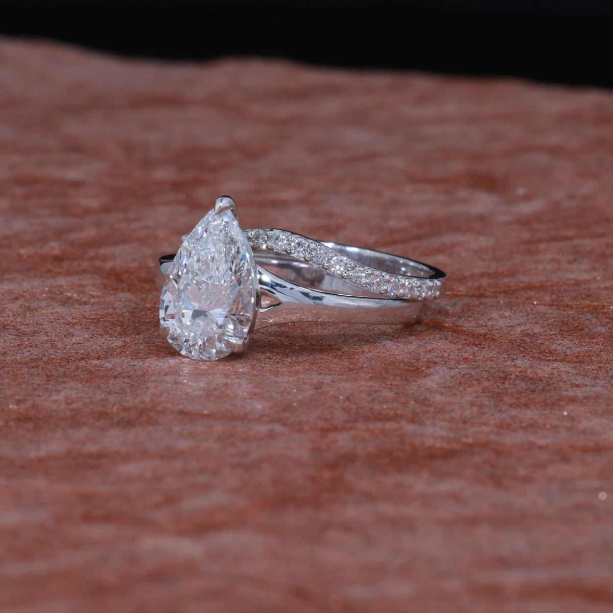 2.5CT Pear Cut Moissanite Engagement Ring | Split Shank, 925 Silver or 14K Gold Plated