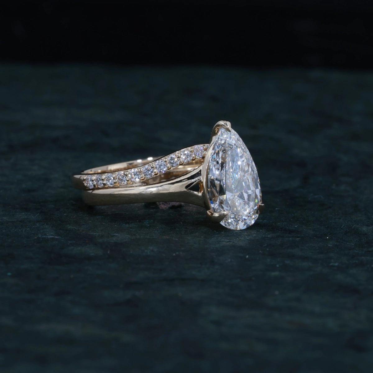 2.5CT Pear Cut Moissanite Engagement Ring | Split Shank, 925 Silver or 14K Gold Plated