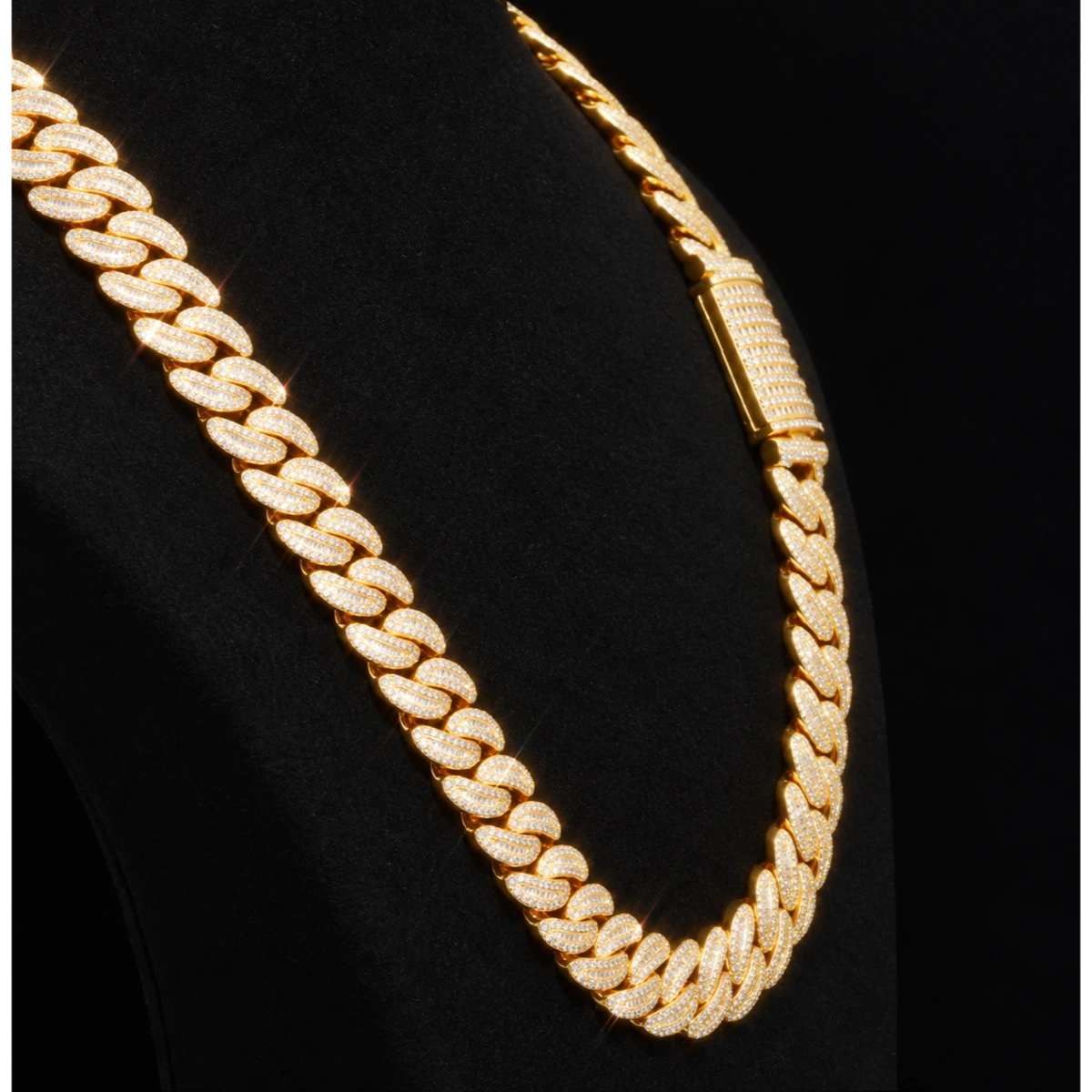 16mm Moissanite Baguette-cut Cuban Chain | 925 Silver
